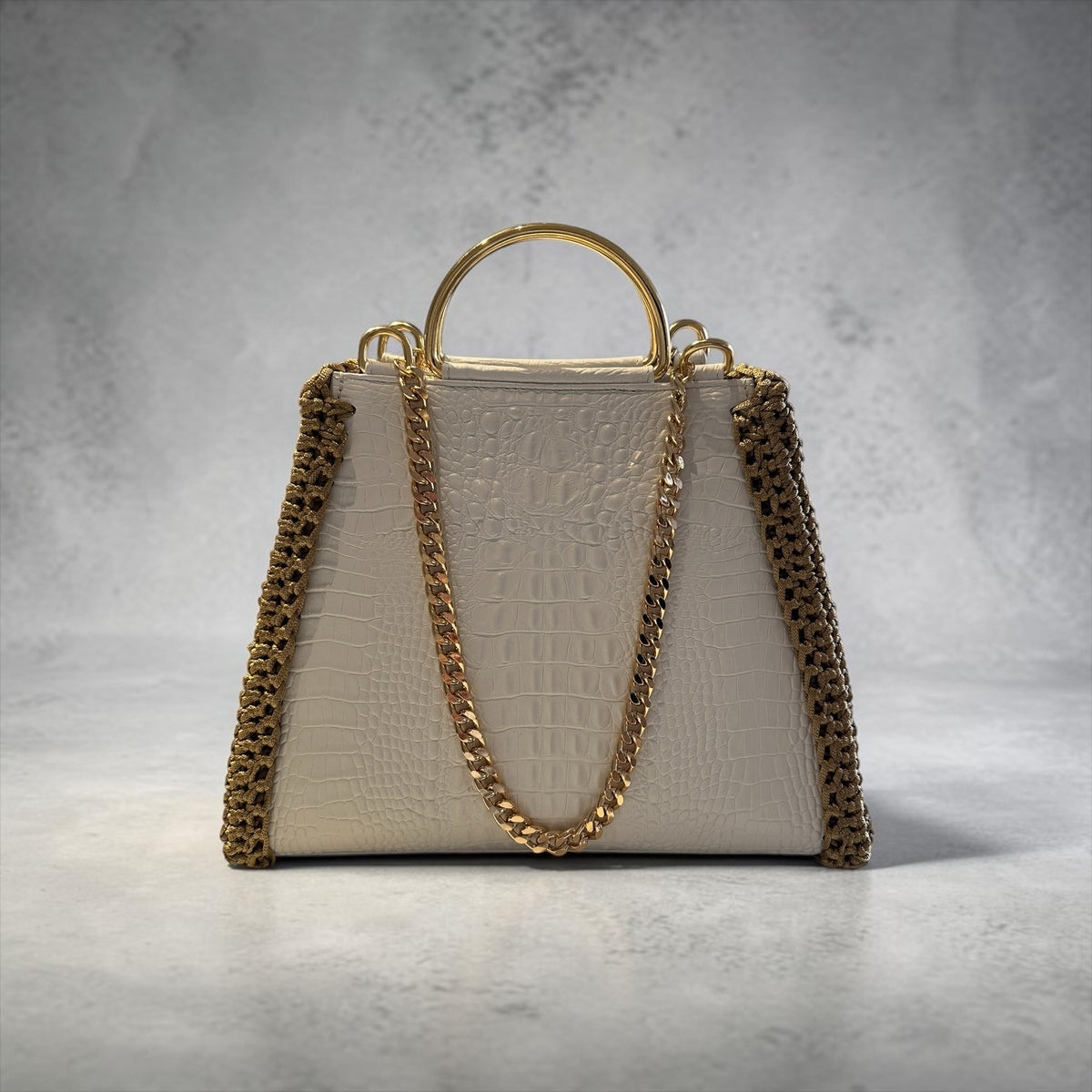 Bolsa Couro Croco e Crochet Branca/Dourada Alça dupla