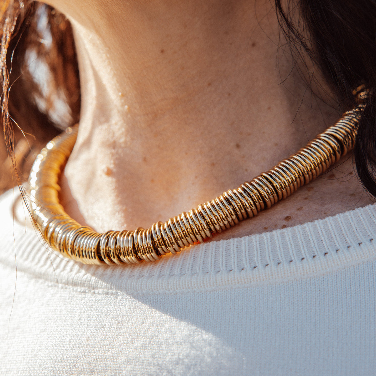 Colar Classique Doré