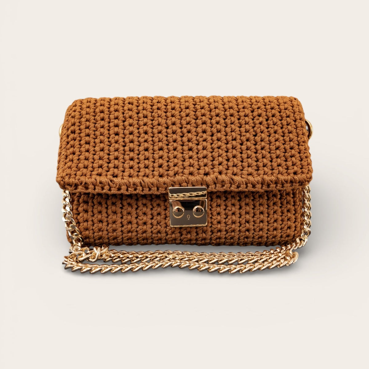 Clutch Crochet Caviar Caramelo